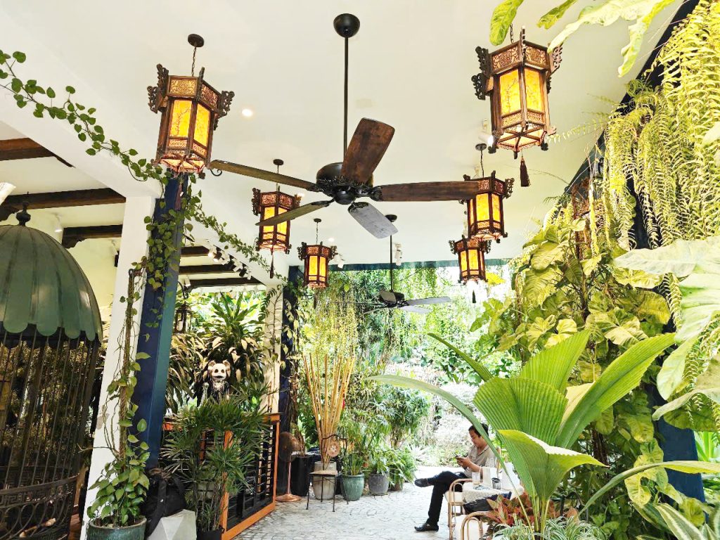 quat-tran-co-dien-vintage quat-tran-co-dien-vintage