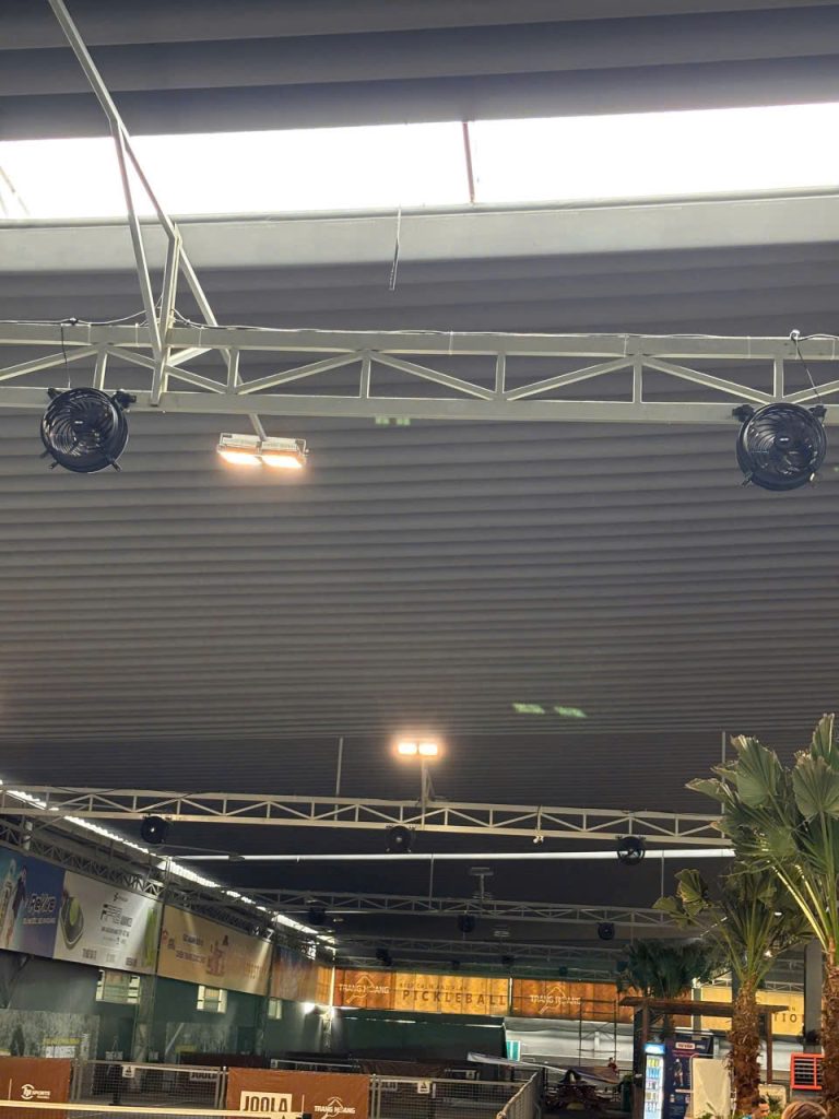 quat-lam-mat-cho-san-pickleball-KOSMO5 quat-lam-mat-cho-san-pickleball-KOSMO5