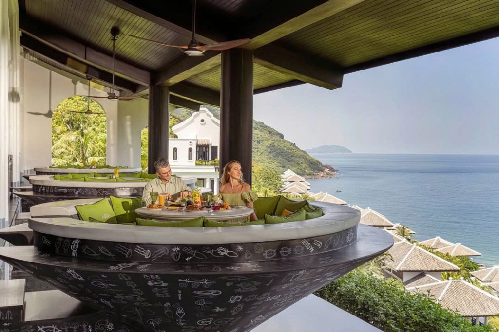 quat-tran-3canh-hura