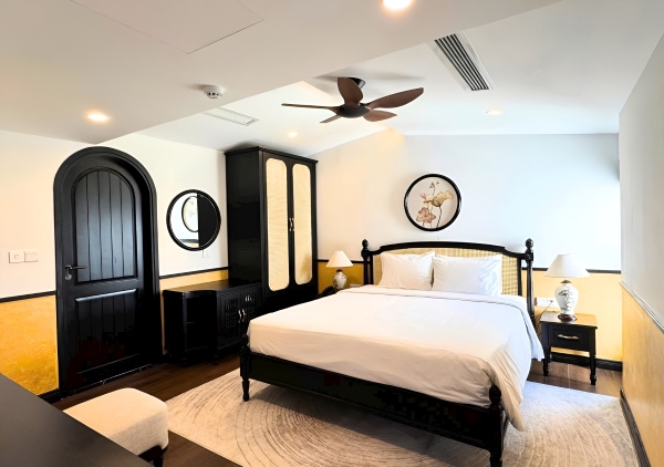 Có nên lắp quạt trần phòng ngủ không ? Điều đại kỵ khi lắp đặt 4 Lắp quạt trần phòng ngủ để có một giấc ngủ sâu và trọn vẹn nhờ luồng gió tự nhiên, dịu nhẹ thổi đều khắp căn phòng