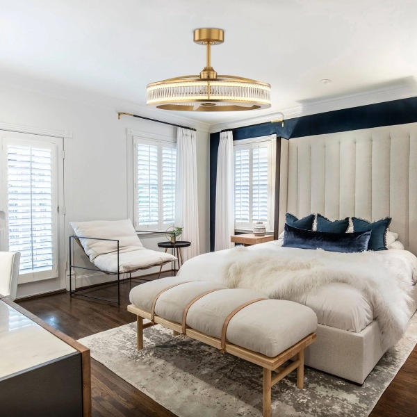 Quạt trần mini phòng ngủ sang xịn, giá ưu đãi 2026 5 Một thiết kế thông minh tích hợp 2 chức năng, vừa làm mát vừa là đèn trang trí dịu mắt