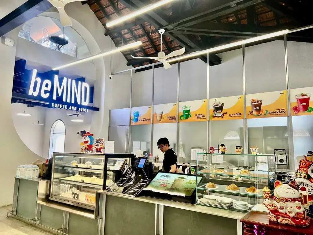 Quạt trần Mr.Vũ lắp đặt tại hệ thống thương hiệu BeMind Coffee 14 Quạt Slice Mr.Vũ tại Cafe BeMind